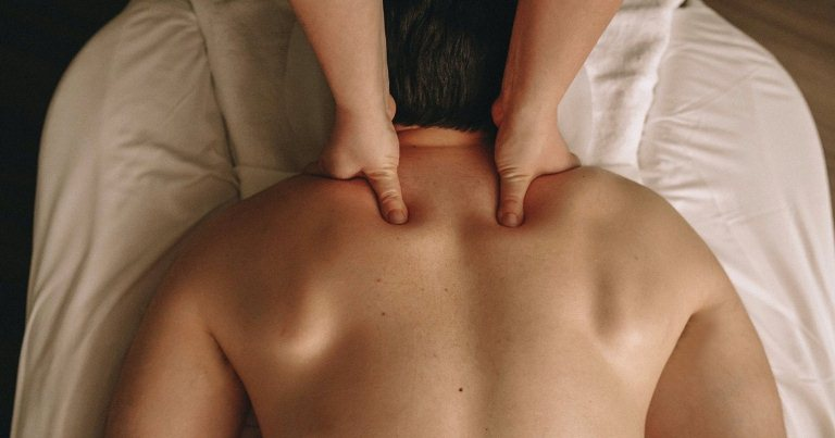 2 hands or 4 hands...lay back and enjoy all the pleasures of the only professional, sensual male massage studio in Center City. Absolutely private, spotless and serene...the perfect spot for Total Relaxation!